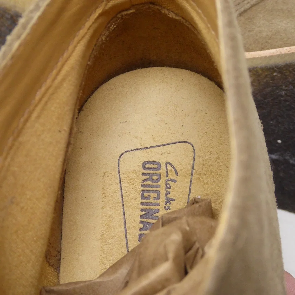 Clarks Women Phenia Desert Boot Tan Suede Lace Up Chukka Size 6